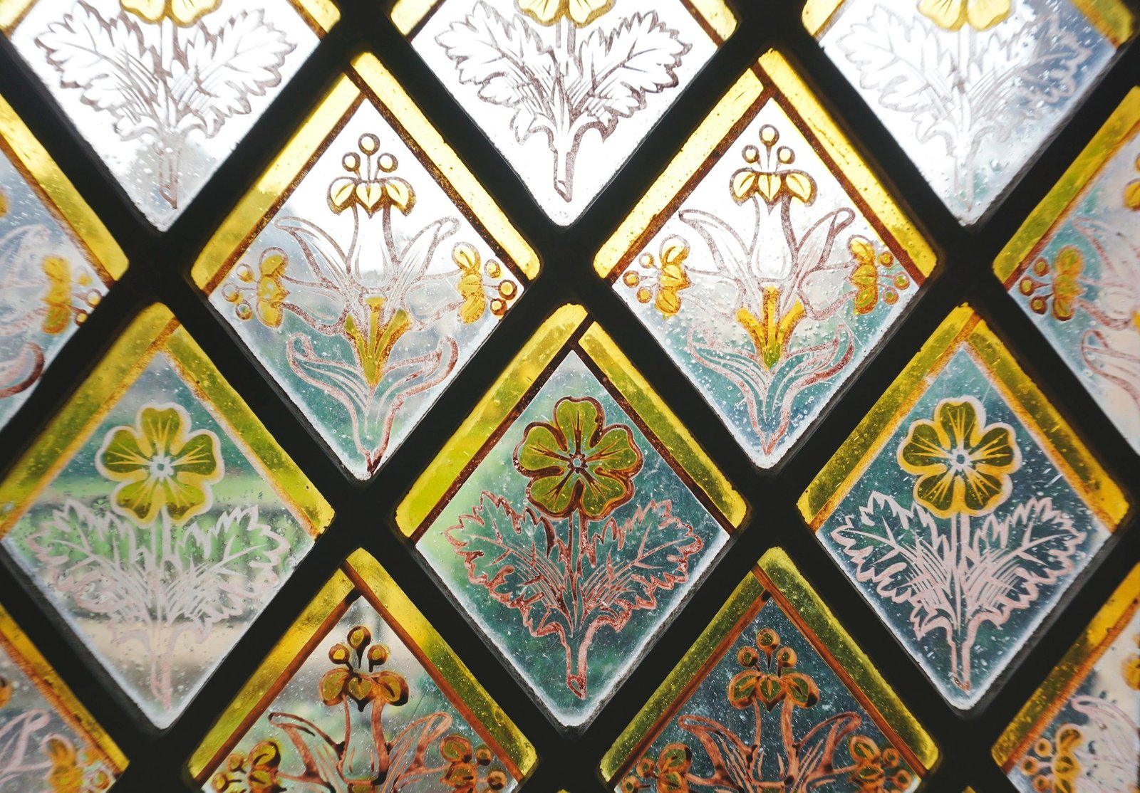 Decorated glass windows